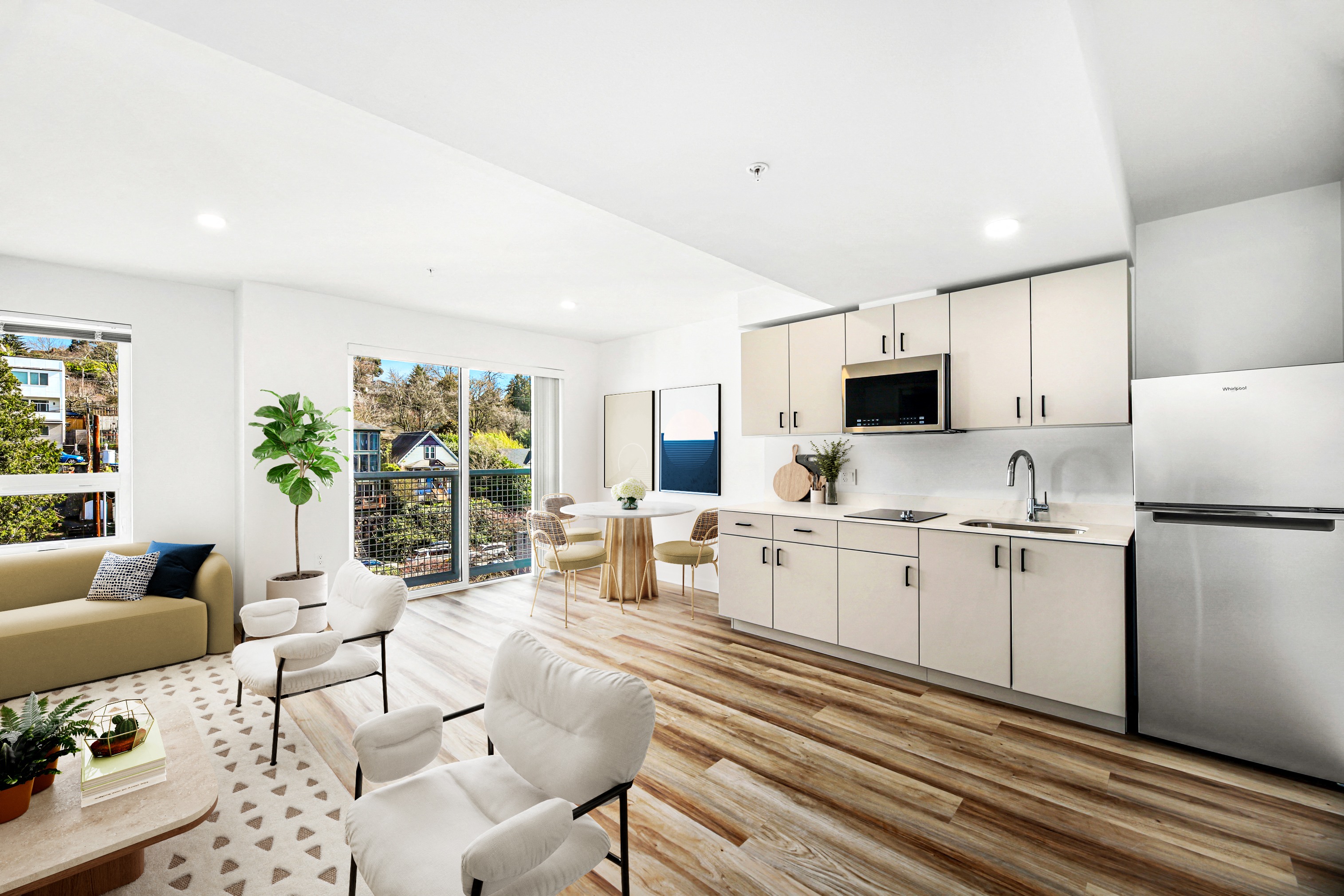 900 Rainier — image 3